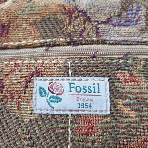 Fossil Floral Tapestry Crossbody Bag - Beige and Pink - Picture 7 of 12